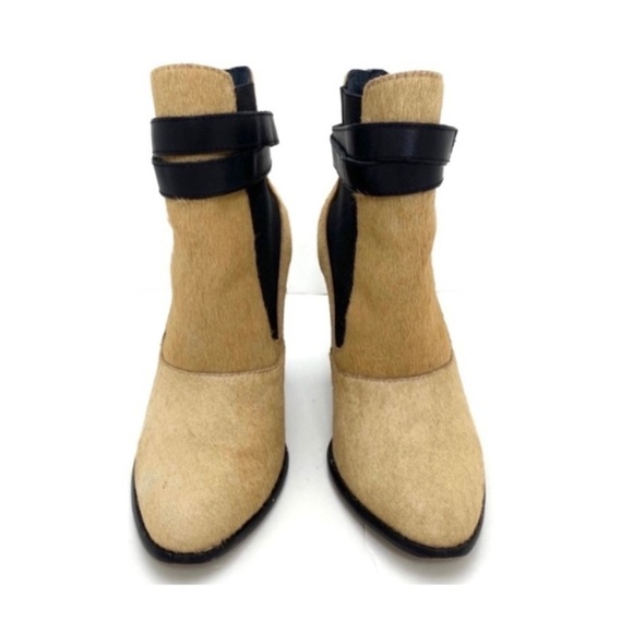ELIZABETH and James Solar 1 Pony hair Pointed Toe Ankle Heel Bootie in Beige - Picture 4 of 11